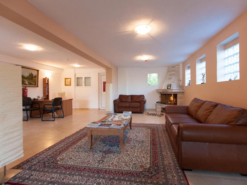 Elatos Apartments クリトリア 部屋 写真
